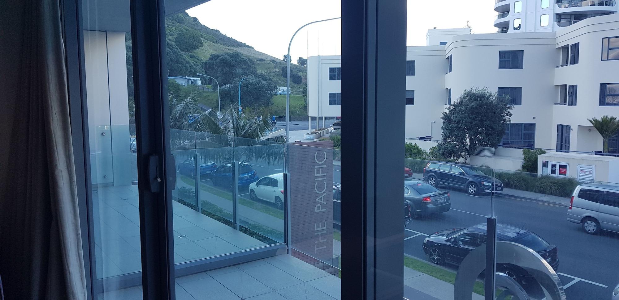 The Pacific Apartments Mount Maunganui Exterior photo